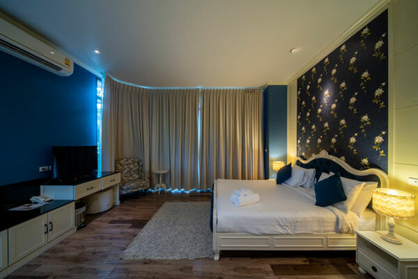 Gallery-Rooms-Villa-Garden-Pic2